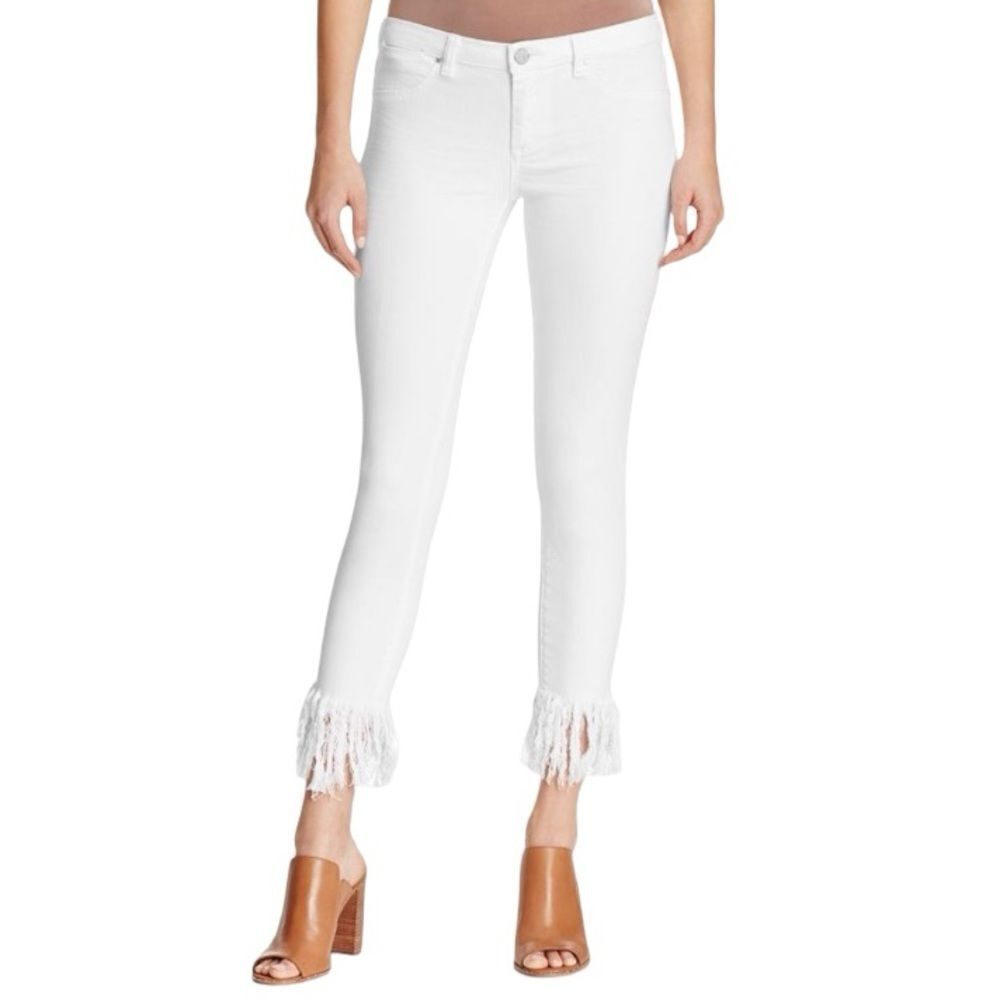 BLANK NYC White Frayed Hem Cropped Jeans